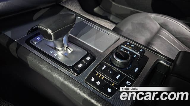 Genesis G80 Premium Luxury, 2019 9