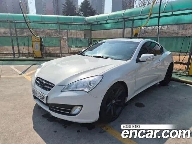 Hyundai Genesis купе 200 турбо P, 2011 3