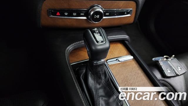 Volvo XC90 2세대 D5 Inscription, 2017 9
