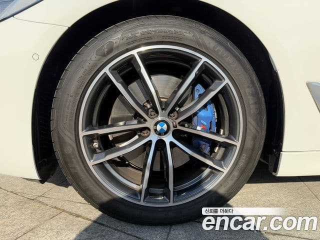 BMW 5시리즈 (G30) 520i M Sport, 2023 все фото