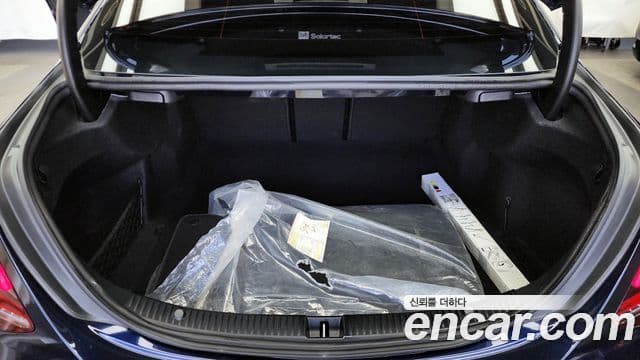 Mercedes-Benz C-класс W205 Avantgarde, 2019 20