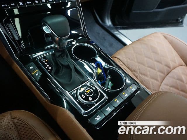 Kia Mohave The / новый Master Masters, 2023 11