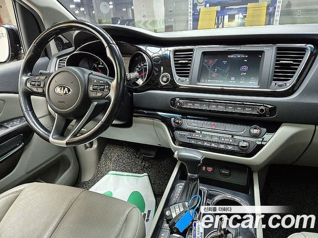 Kia The / новый New Carnival Noblesse, 2019 9