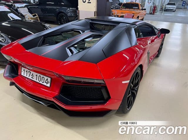 Lamborghini 아벤타도르 LP700-4 Pirelli Edition, 2016 9