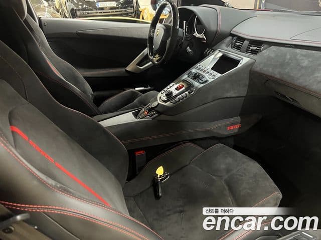 Lamborghini 아벤타도르 LP700-4 Pirelli Edition, 2016 10