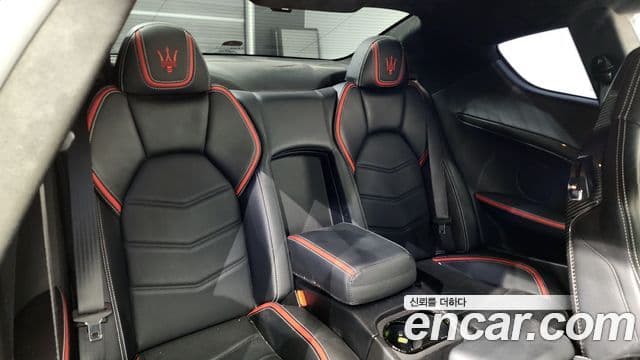 Maserati GranTurismo 1세대, 2018 12