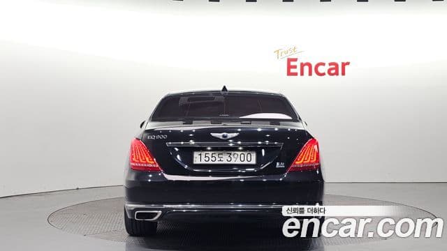 Genesis EQ900 Prestige, 2018 4