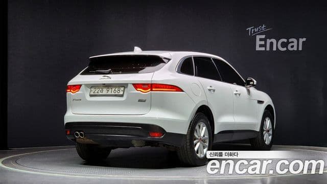 Jaguar F-PACE 20d Portfolio, 2018 2