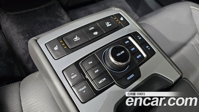 Genesis G80 Prestige, 2019 19