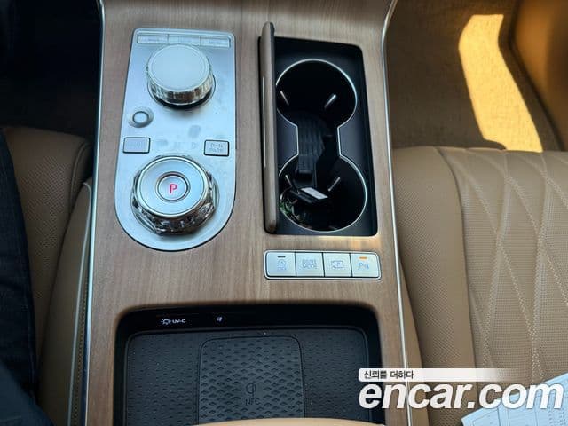 Genesis G80 (RG3) бензин 2.5 турбо AWD, 2025 9