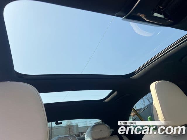 Mercedes-Benz E-класс W214 Avantgarde, 2025 19