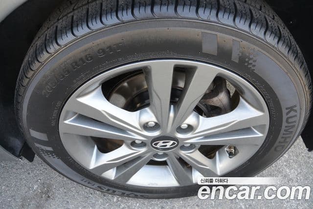 Hyundai Avante AD Special, 2016 12