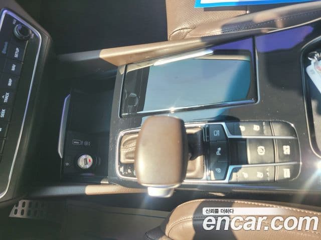 Kia All New K7 Noblesse, 2019 11