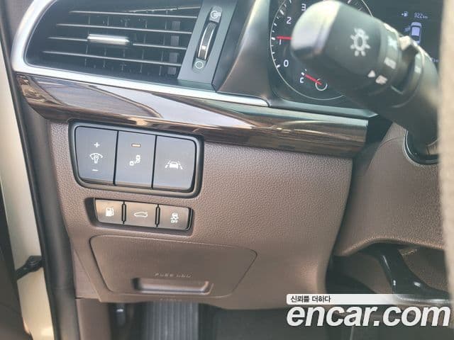 Kia All New K7 Noblesse, 2019 13