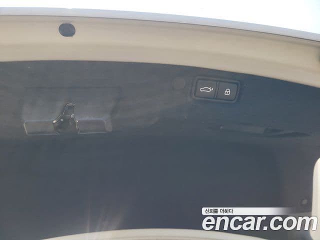 Kia All New K7 Noblesse, 2019 19