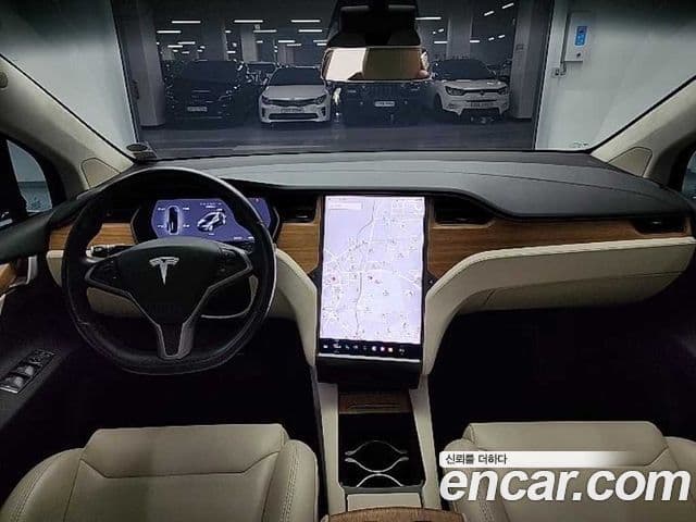 Tesla модель X, 2019 7