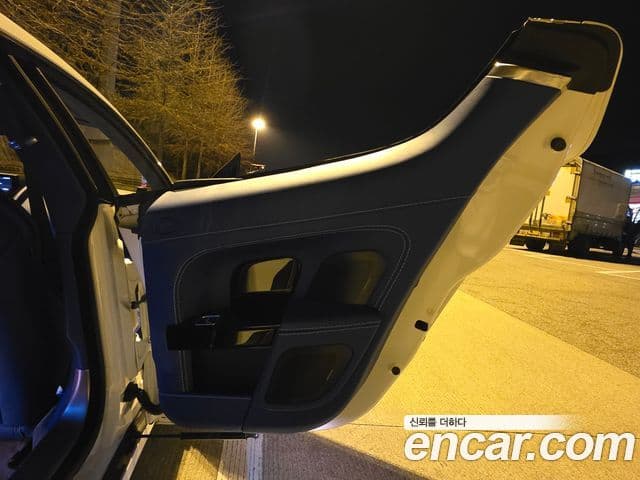 Aston Martin 라피드 1세대, 2016 4