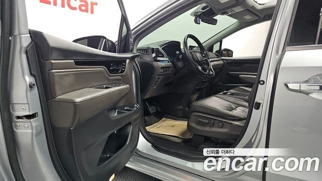 Honda Odyssey 5세대, 2018 10