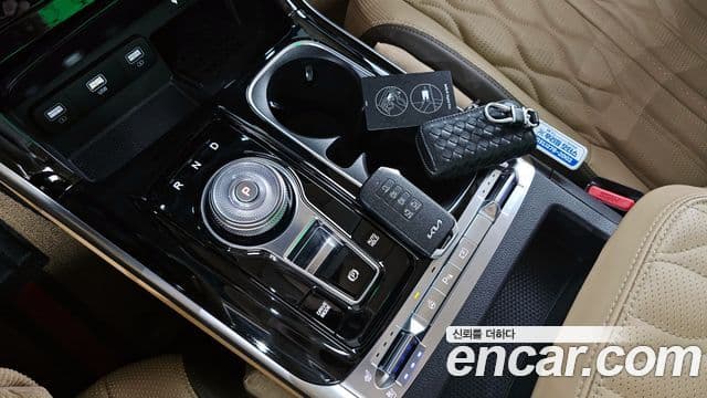 Kia Carnival 4세대 бензин 9인승 High Limousine(компания по спецнадстройкам), 2022 9