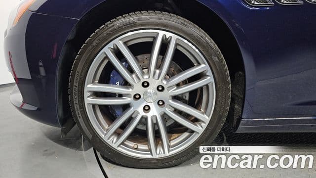 Maserati Quattroporte S Q4 3.0 V6 GranLusso, 2017 все фото