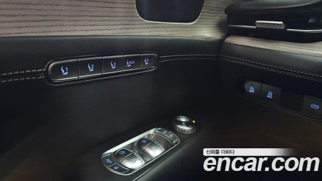 Genesis G90 (RS4) бензин 3.5 турбо AWD, 2023 17