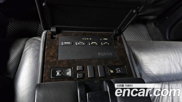 Hyundai Equus Luxury, 2006 16