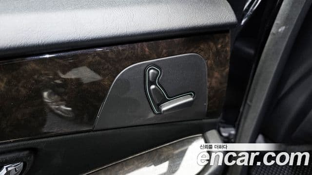 Hyundai Equus Luxury, 2006 18