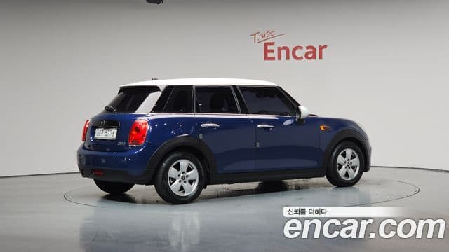 Mini Cooper 3세대, 2016 2