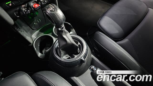 Mini Cooper 3세대, 2016 9