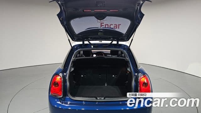 Mini Cooper 3세대, 2016 20