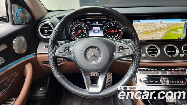 Mercedes-Benz E-класс W213 Avantgarde, 2018 13