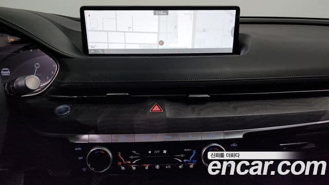 Genesis G80 (RG3) бензин 2.5 турбо 2WD, 2021 14