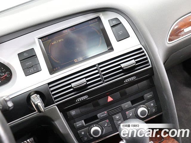 Audi New A6 C6, 2010 9