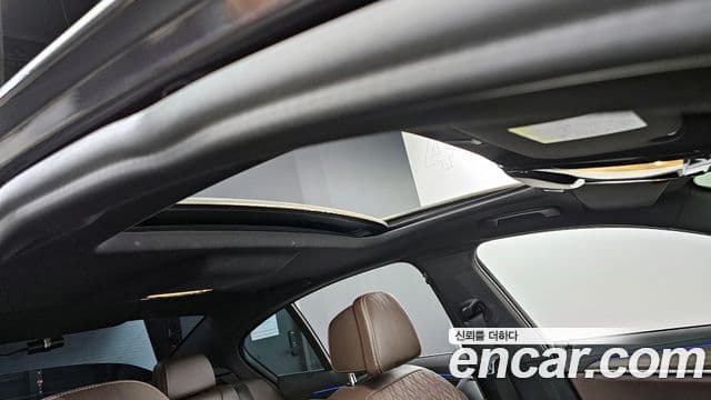 BMW 5시리즈 (G30) 523d xDrive M Sport, 2021 19