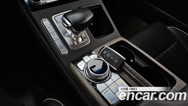 Genesis G90 Prestige, 2020 9