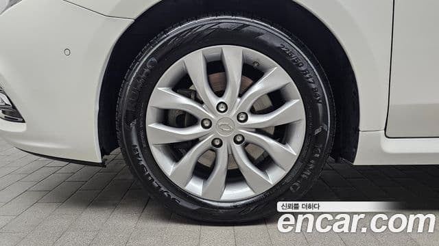 Renault Korea(Samsung) SM7 Nova LPLI 2.0 LPe, 2016 все фото