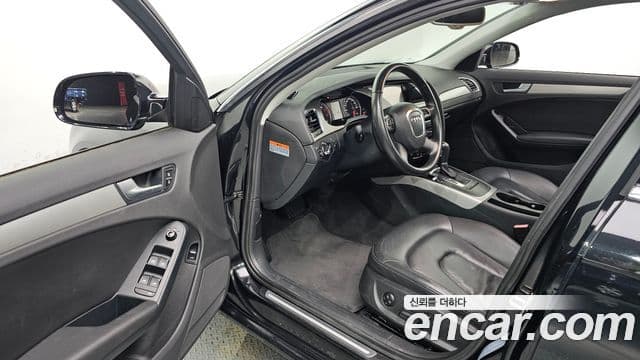 Audi New A4 B8, 2011 10