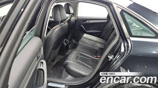 Audi New A4 B8, 2011 11