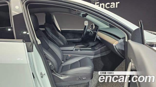 Tesla модель Y Long Range AWD, 2022 10