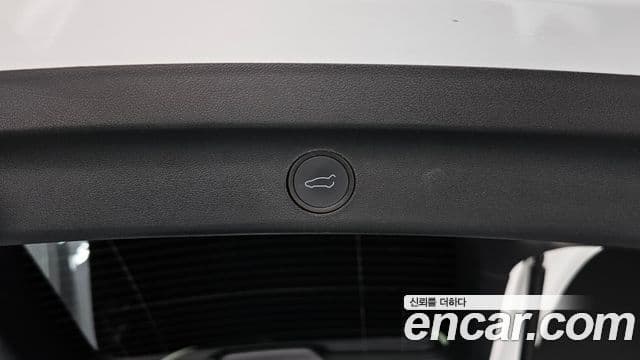 Tesla модель Y Long Range AWD, 2022 20