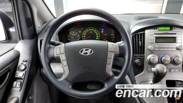 Hyundai Grand Starex CVX Luxury, 2012 13
