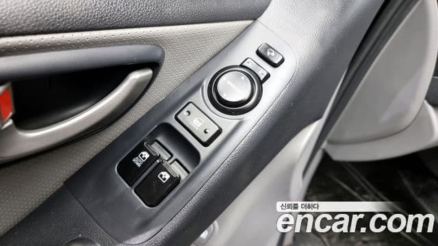 Hyundai Grand Starex CVX Luxury, 2012 14