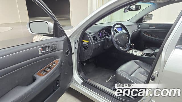 Hyundai Genesis 3.8 экспортная версия, 2009 10
