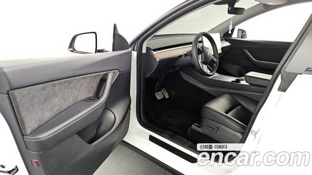 Tesla модель Y Long Range, 2022 10