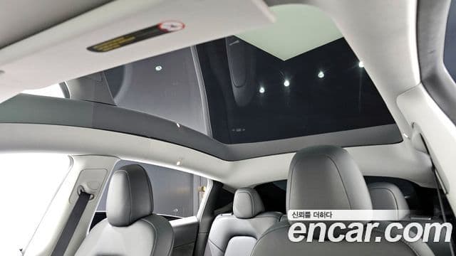 Tesla модель Y Long Range, 2022 18