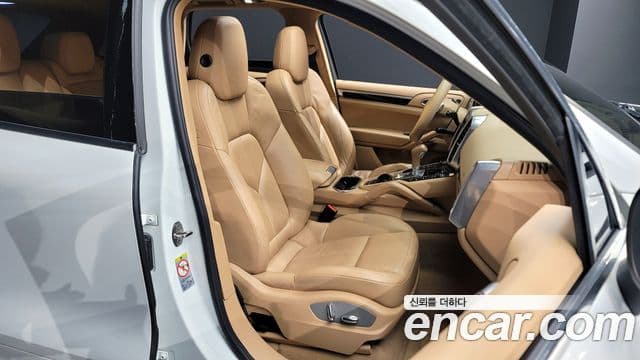 Porsche New Cayenne 958, 2012 10