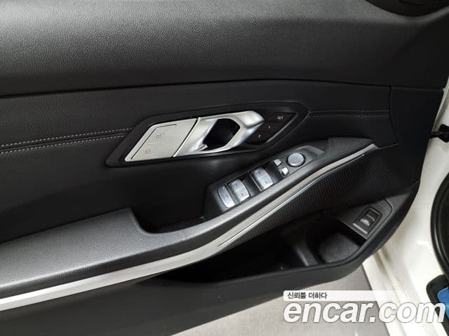 BMW 3시리즈 (G20) Luxury, 2022 16