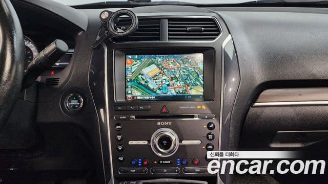 Ford Explorer 5세대, 2017 15