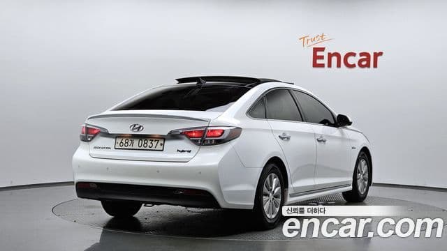 Hyundai LF Sonata гибрид Modern, 2016 2