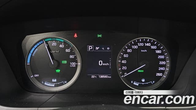 Hyundai LF Sonata гибрид Modern, 2016 8